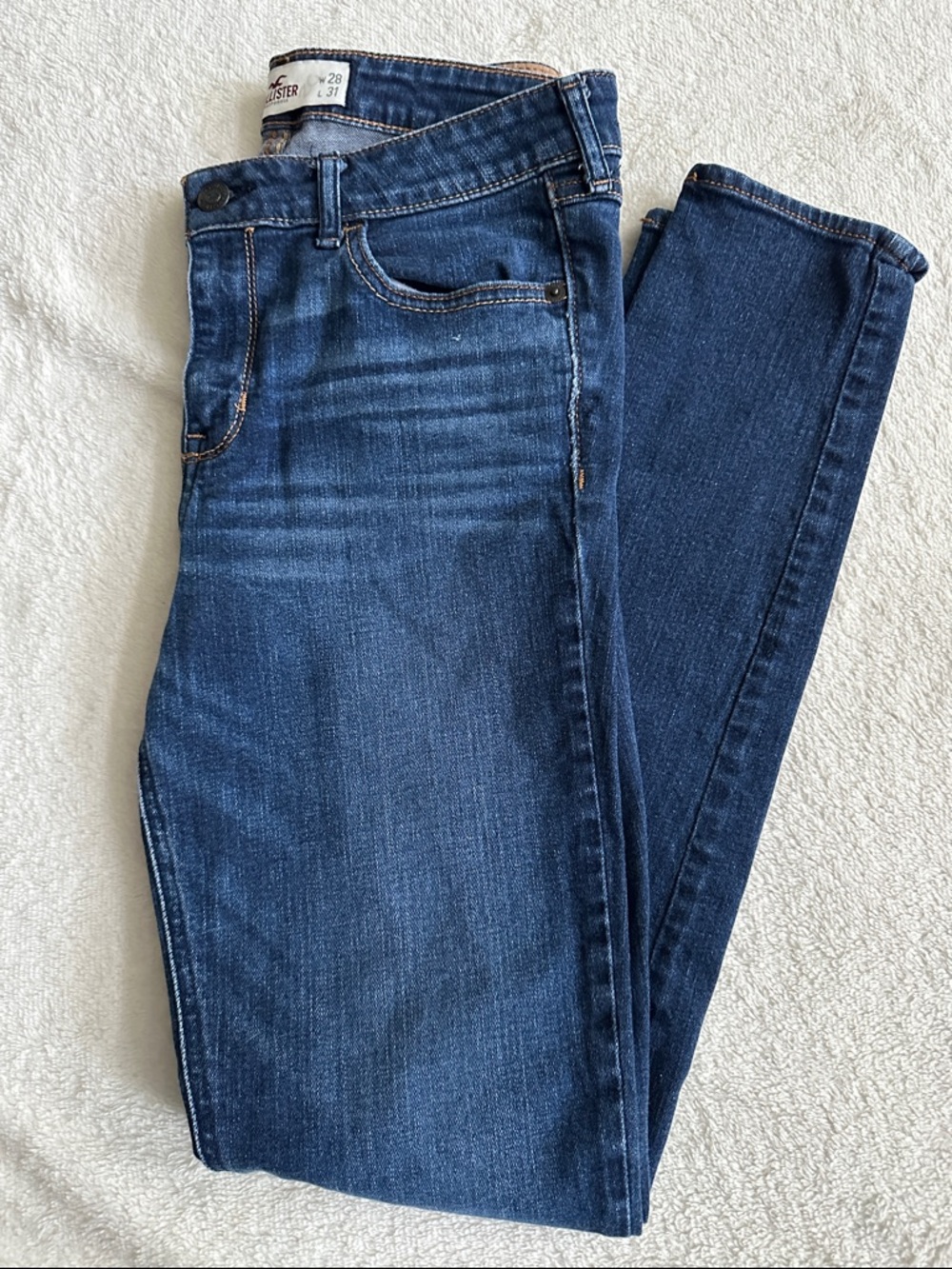 Hollister Dark Blue Denim Jeans size 28